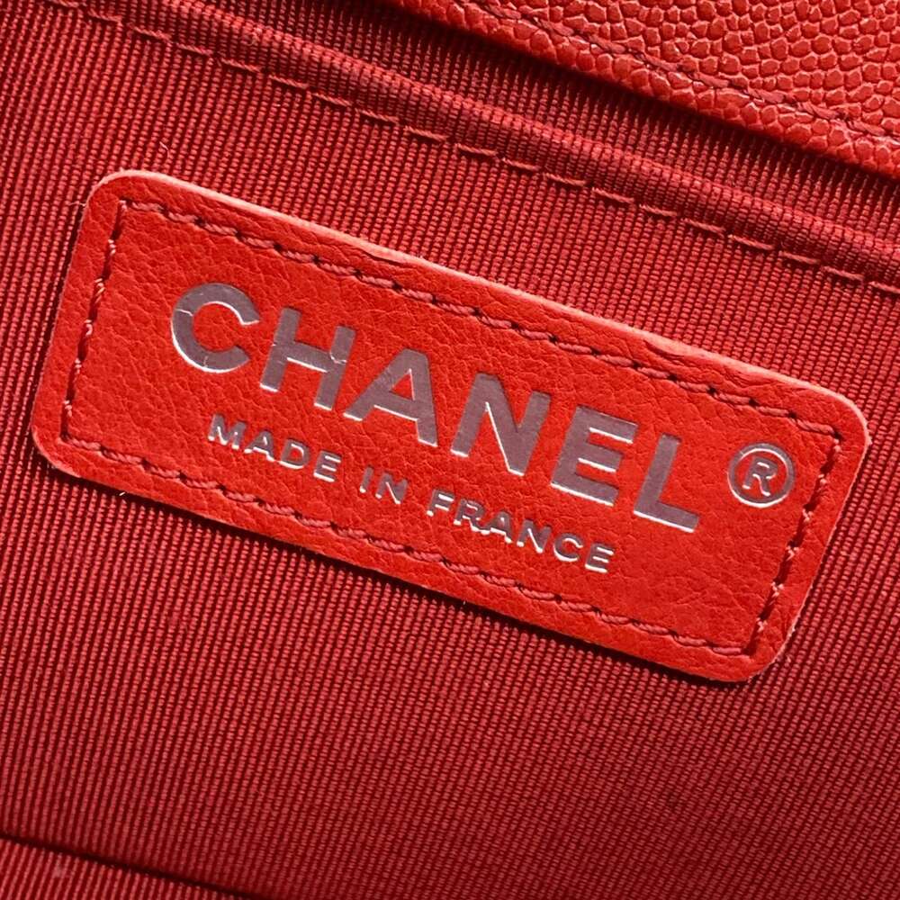 Chanel Boy Chanel Shoulder Bag - Picture 12 of 16